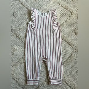 Pehr sleeveless Ruffle Romper - Stripes Away Dark Pink 12-18 m
